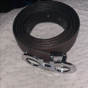 Only wore once great condition and good for date nights